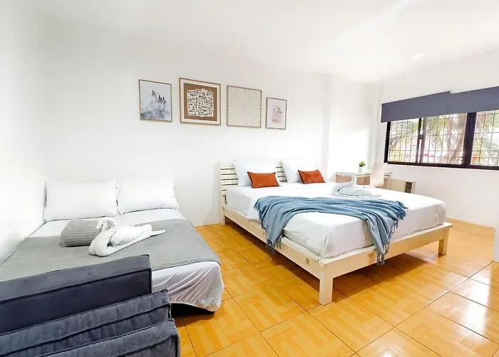 Apartment U12san Miguel Townhouse 4 Bedroom Near It Park Free Parking 2 Cars
